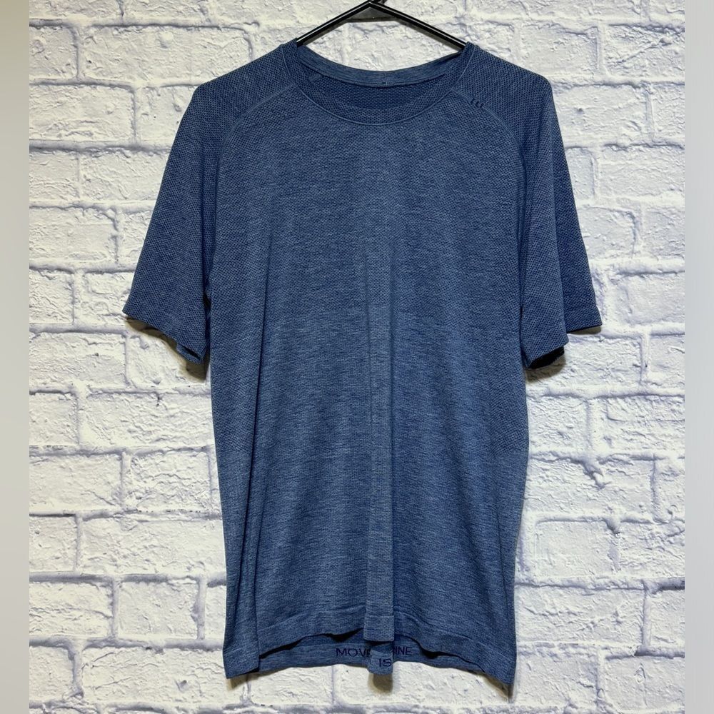 Lululemon Metal Vent Tech Short Sleeve‎ Shirt 2.0
Size M